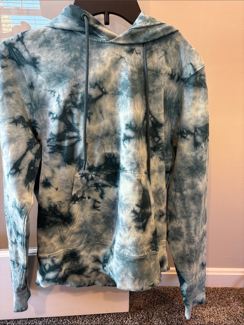 Athleta Blue-Green Tie-Dye Hooded Pullover
